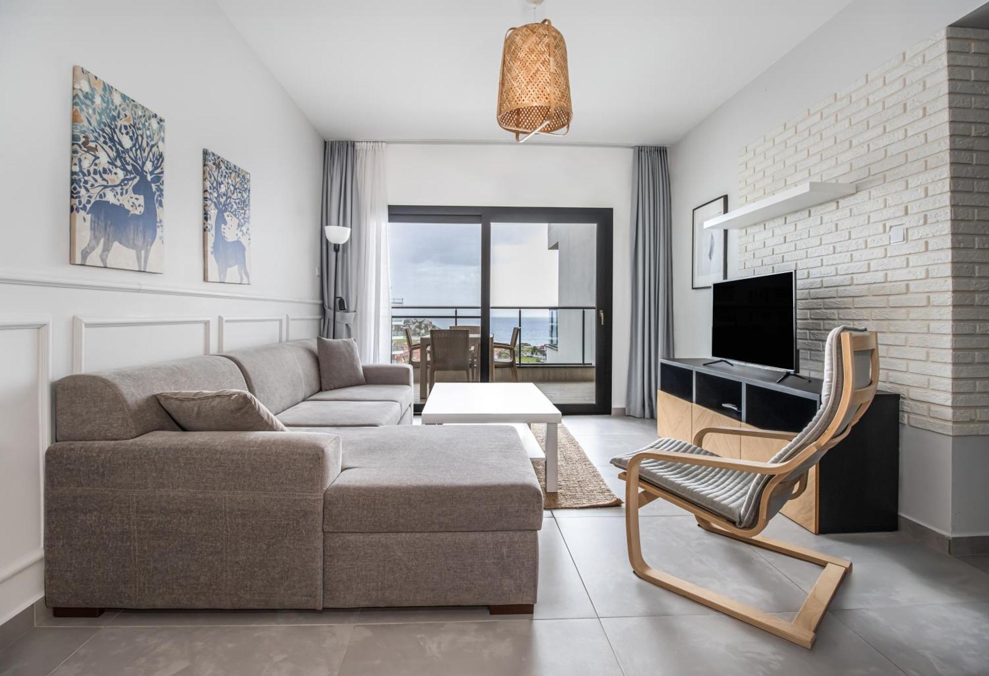 Caesar Blue Seaside Luxury Apartments Gastria Exterior photo
