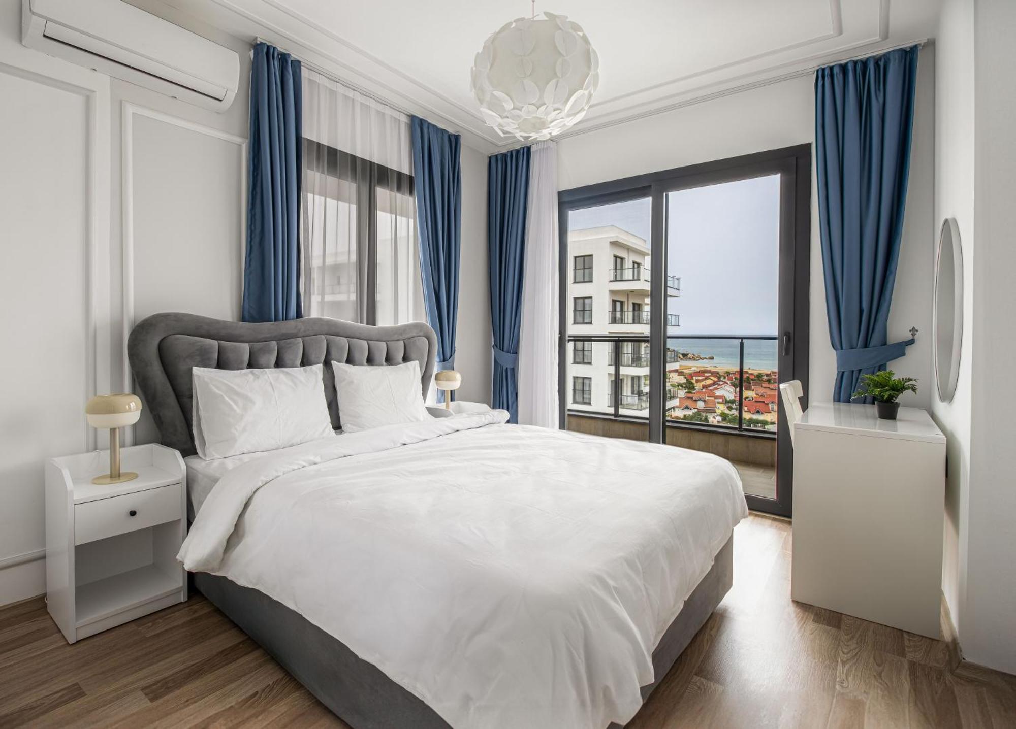 Caesar Blue Seaside Luxury Apartments Gastria Exterior photo